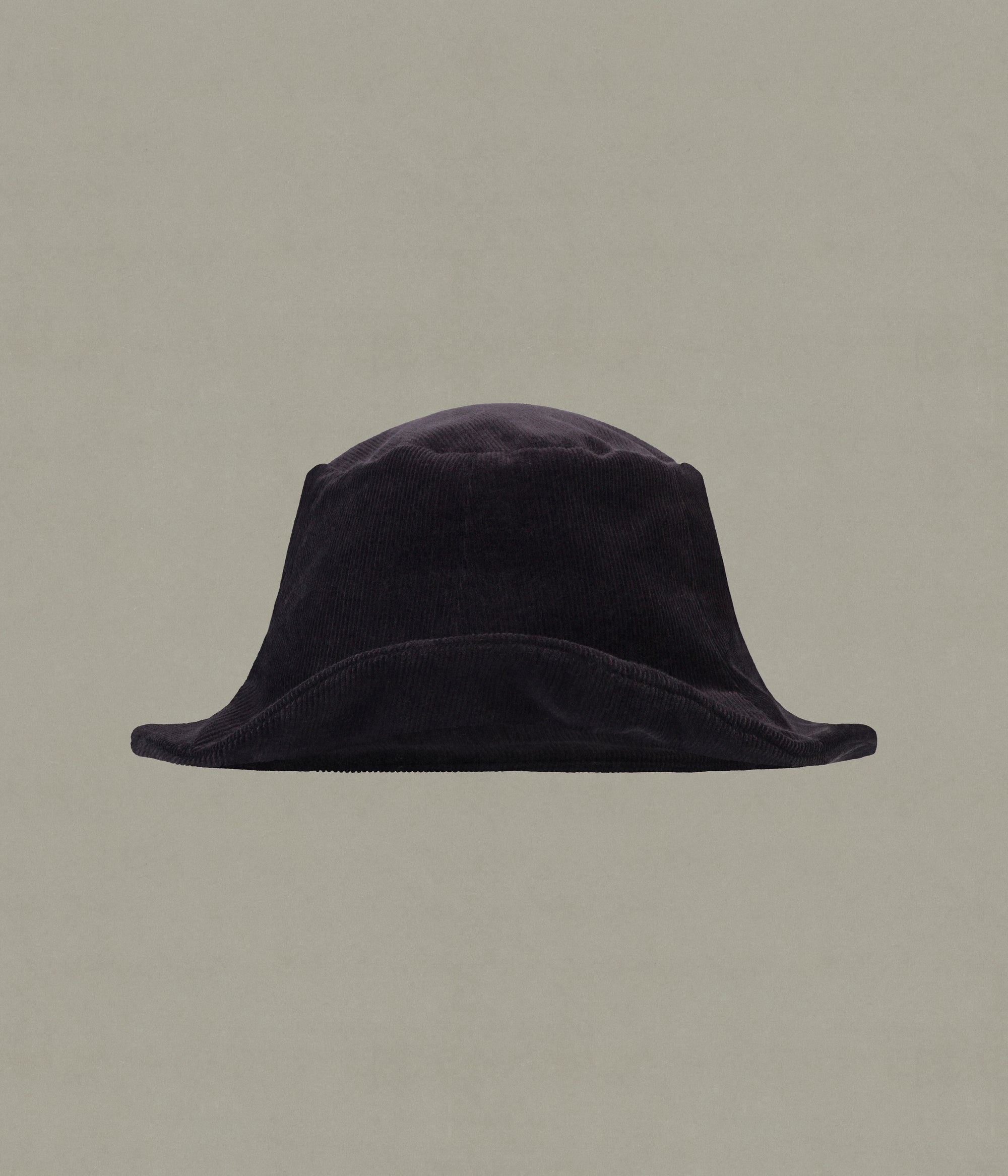 Malleable Hat, Black