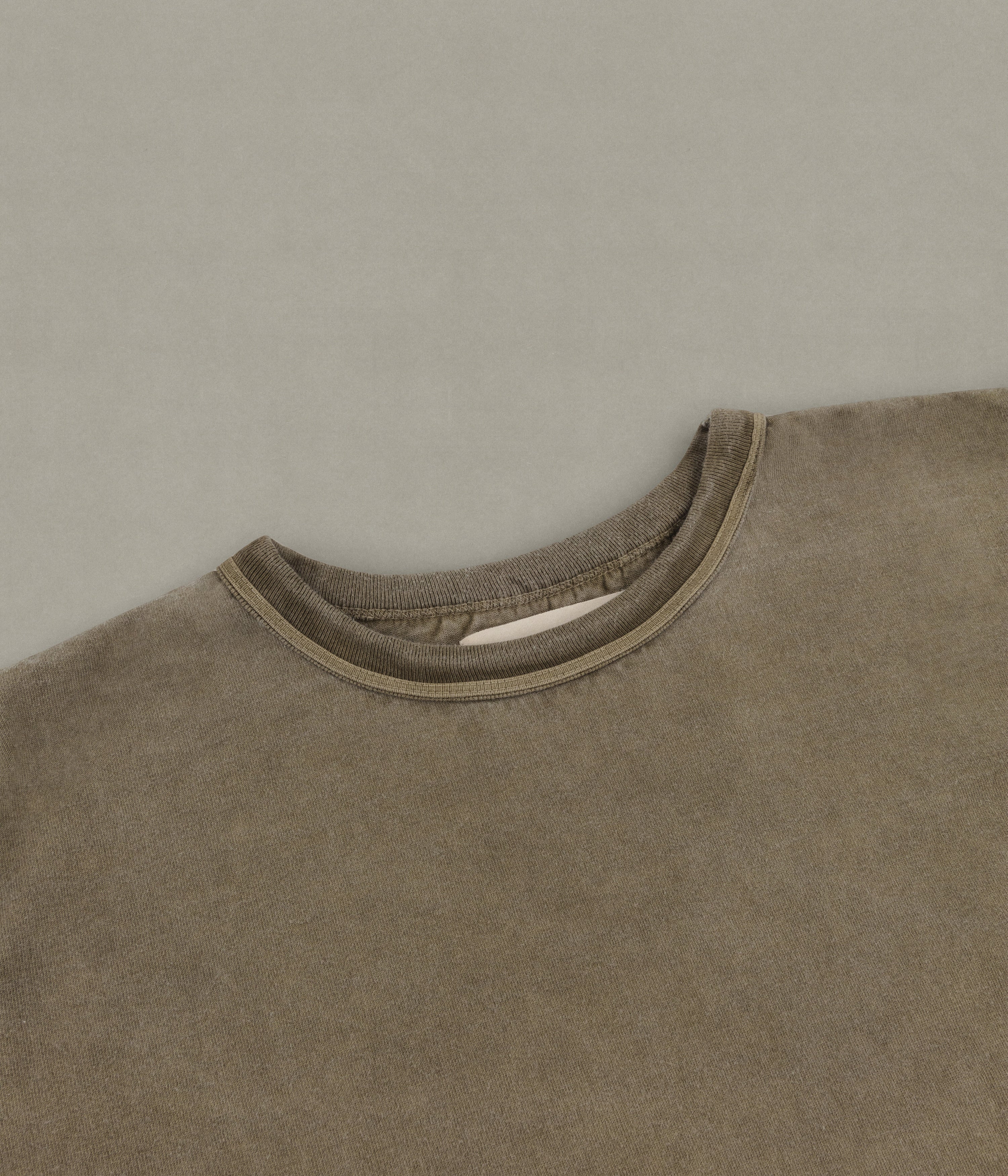 Koshtan Heavyweight T-shirt, Khaki – XENIA TELUNTS