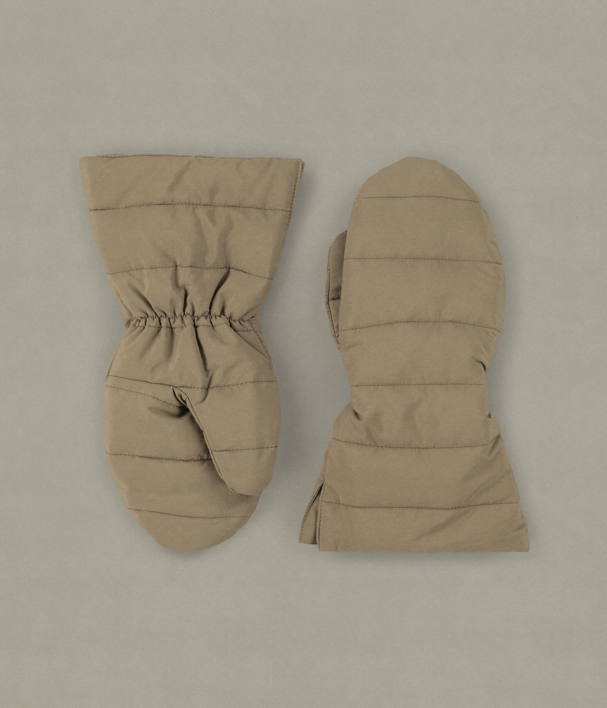 Mittens, Beige